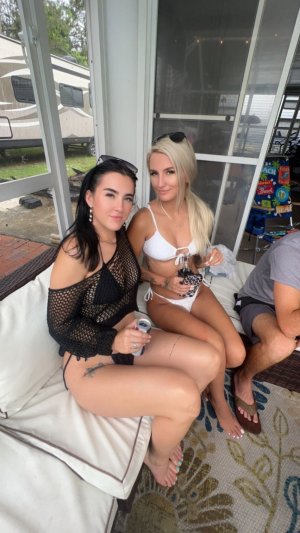 Khloeesmithhh Photo #30