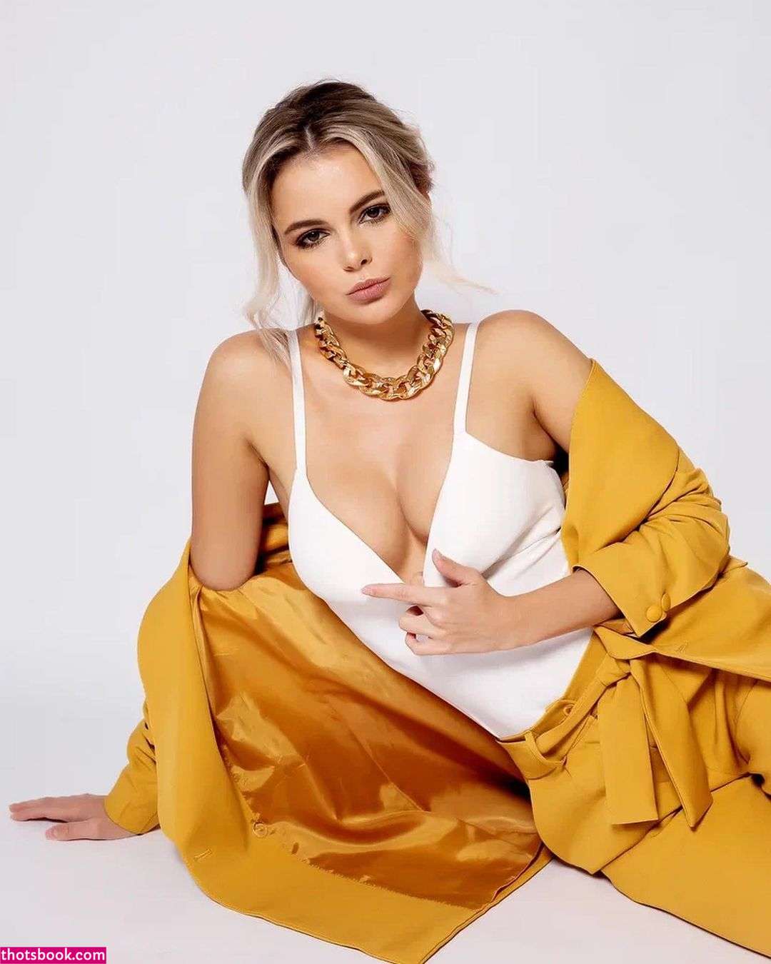 Avomixam Anirbaytko Photo #29