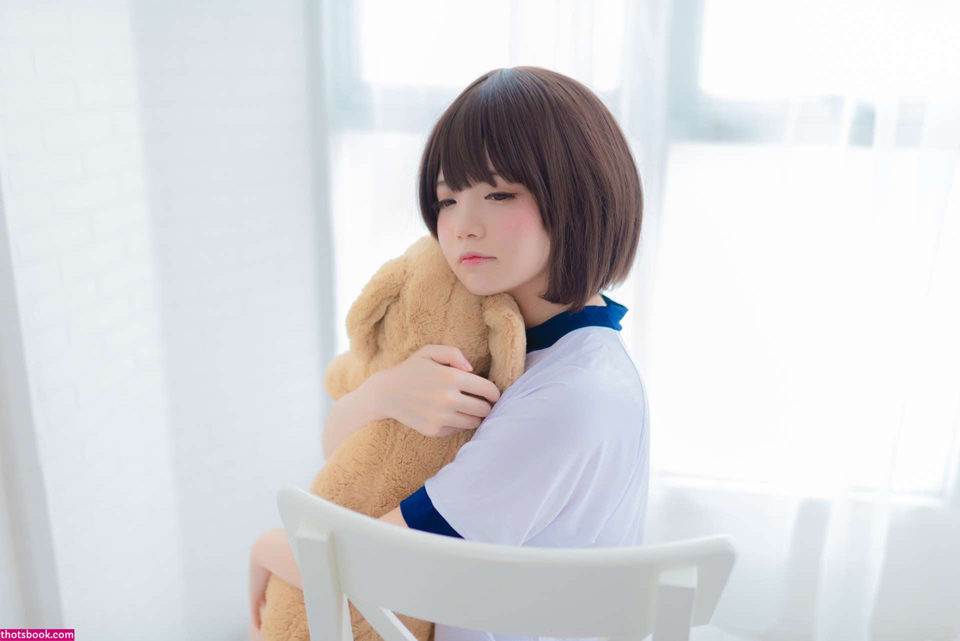 Miu Cosplayer Photo #29