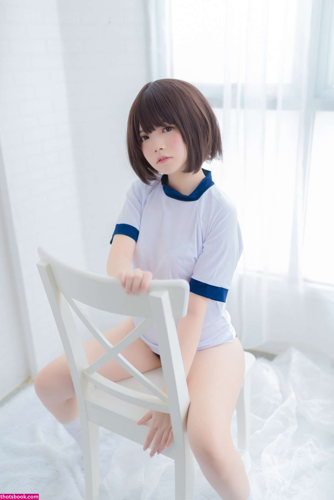 Miu Cosplayer Photo #35