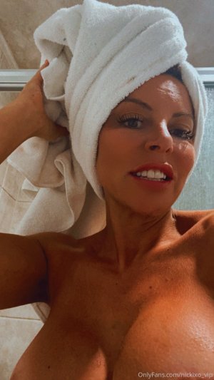 Nickixovip Photo #28