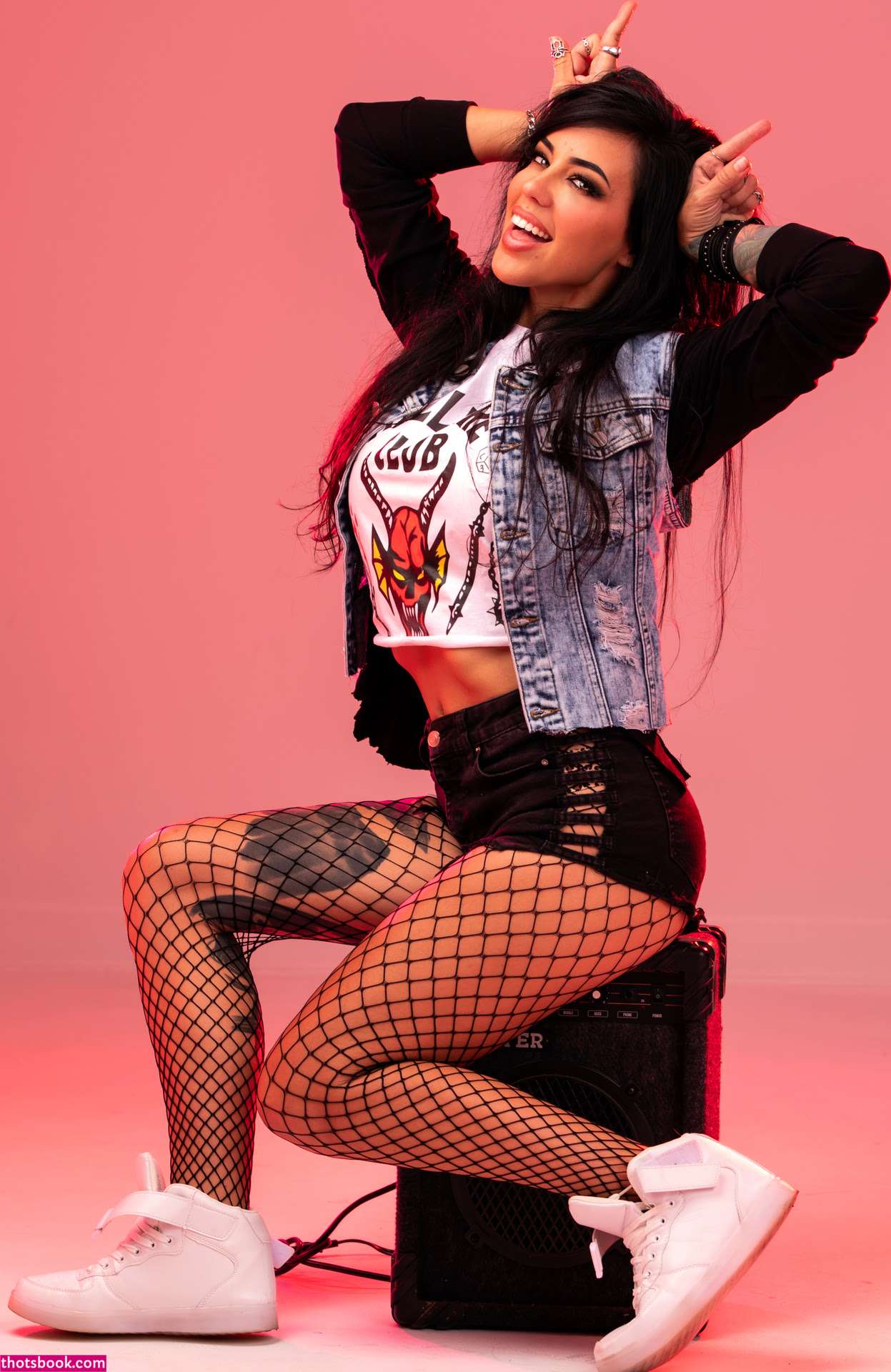 Alex Zedra Photo #51