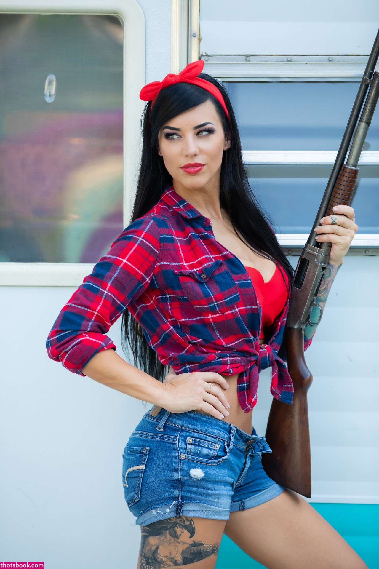 Alex Zedra Photo #87