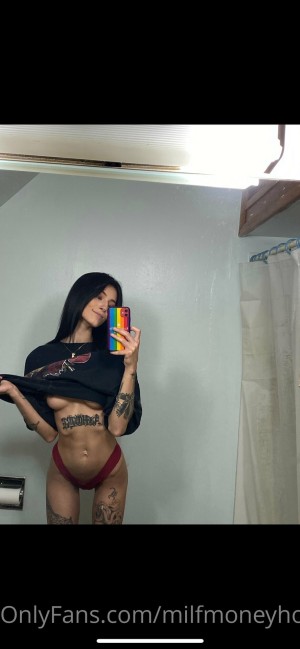 milfmoneyhoney Photo #14