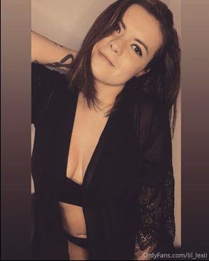 Lillexi Photo #34