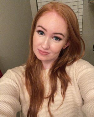 Iksnirub Twins Photo #43