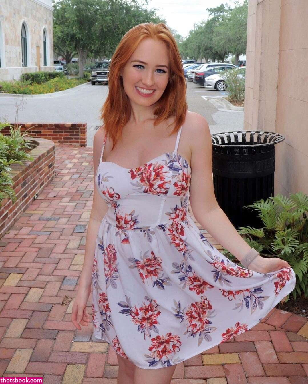 Iksnirub Twins Photo #47