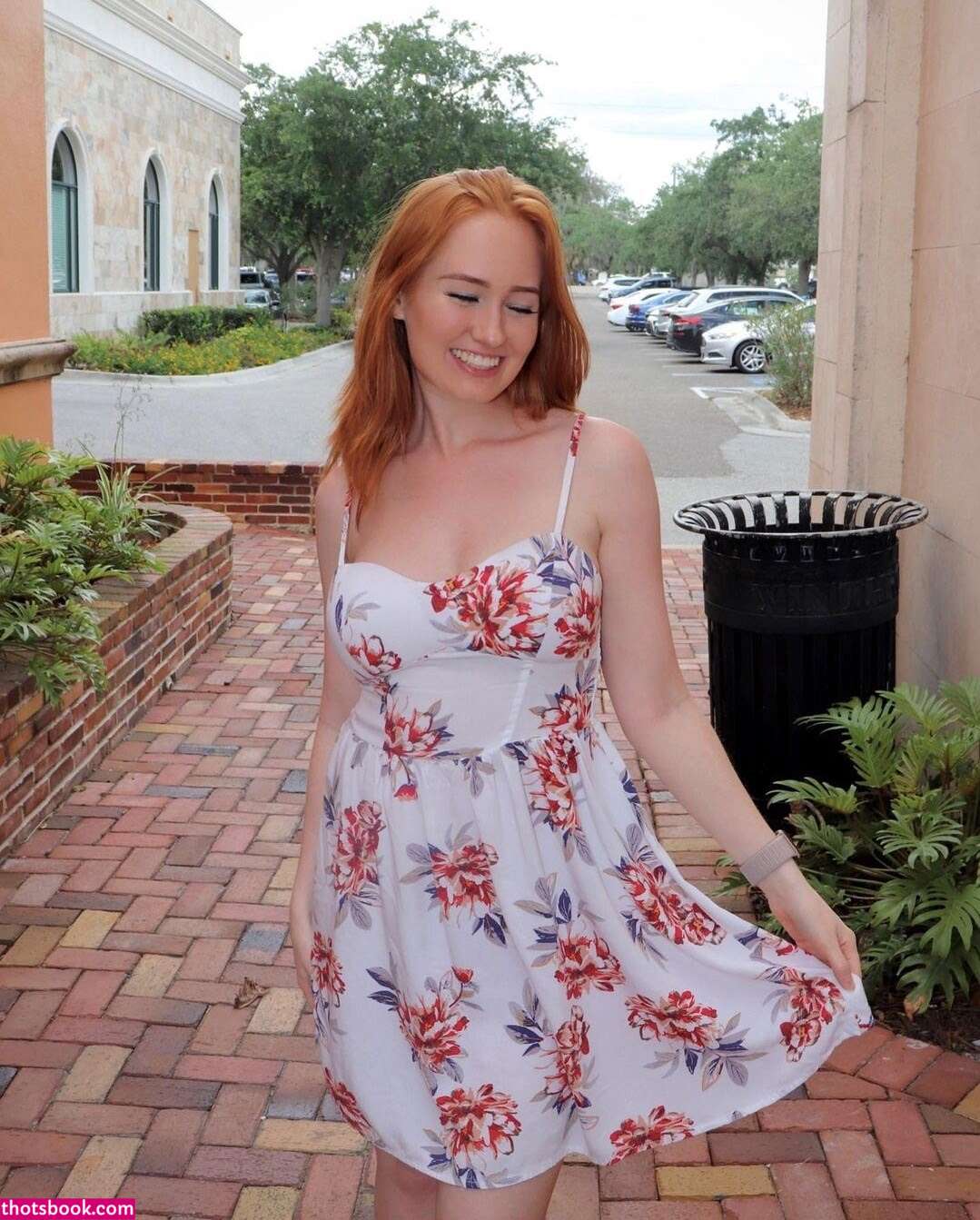 Iksnirub Twins Photo #50