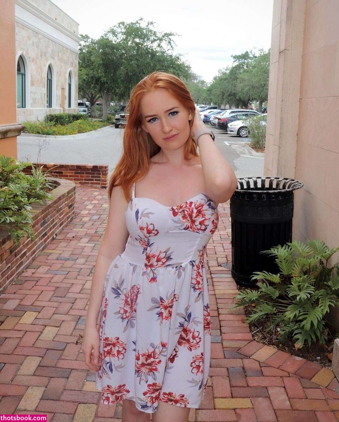 Iksnirub Twins Photo #51