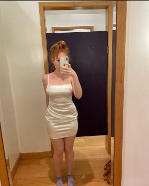 Iksnirub Twins Photos #10