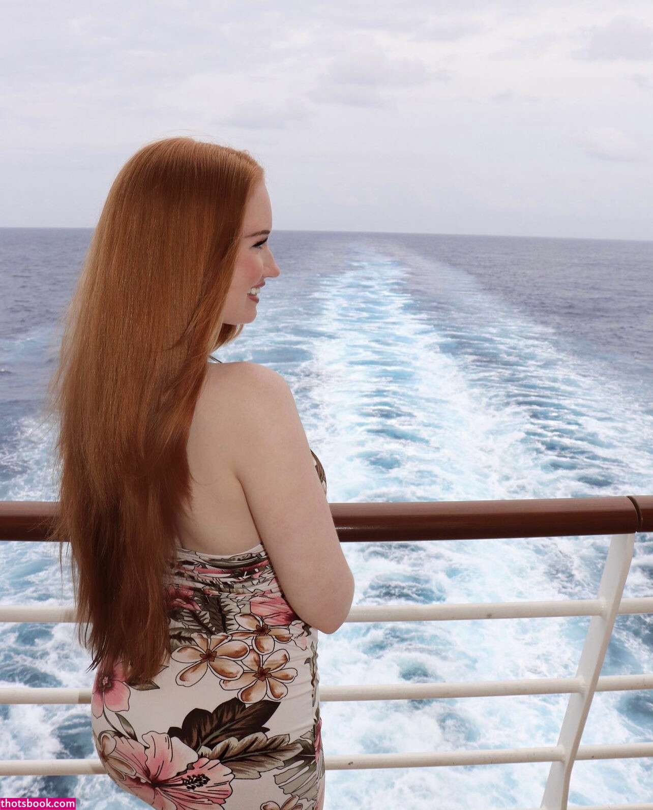 Iksnirub Twins Photo #115