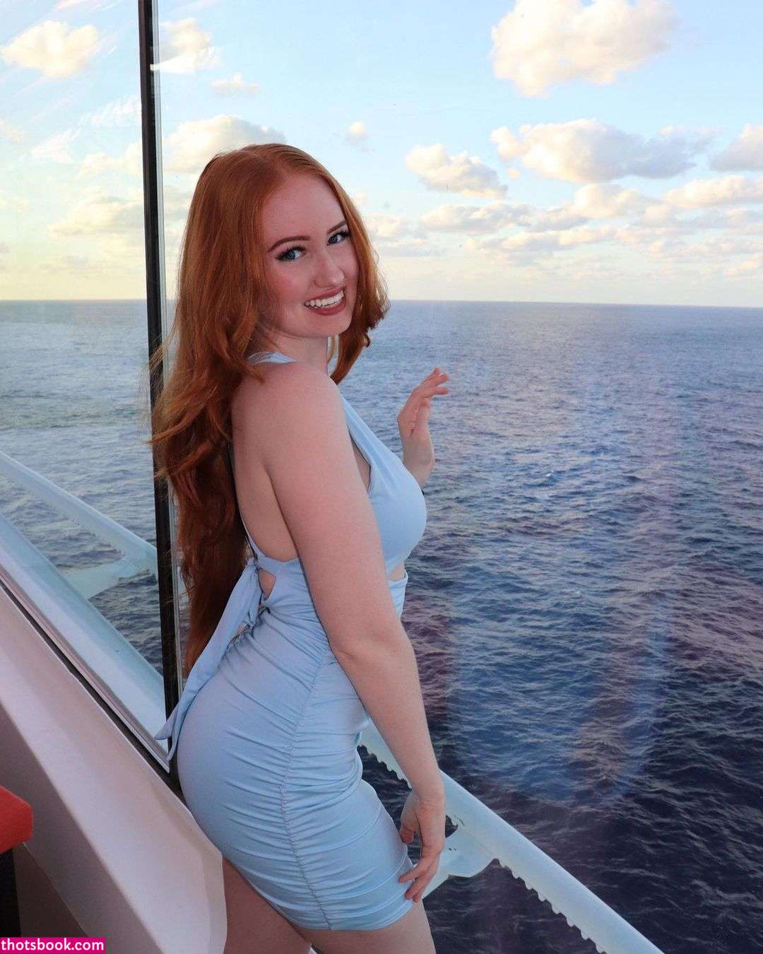 Iksnirub Twins Photo #125