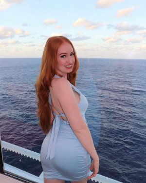 Iksnirub Twins Photo #119