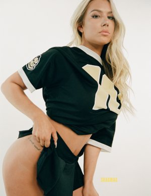 Carli Maueer Photo #29