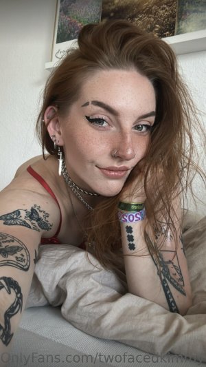 Towfacedkimmy Photo #33