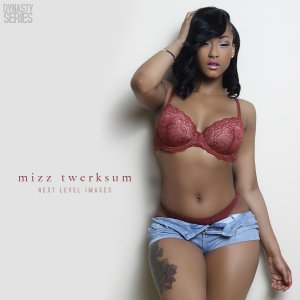 Mizz Twerksum Photo #107
