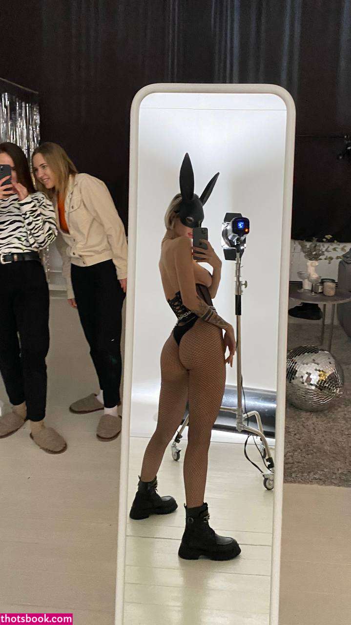 Vialentina Photo #15