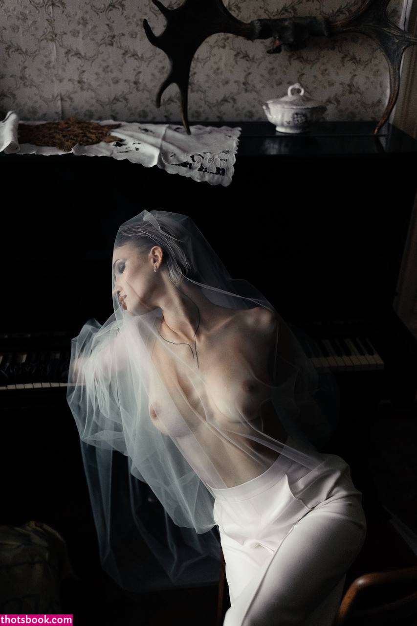 Vialentina Photo #16