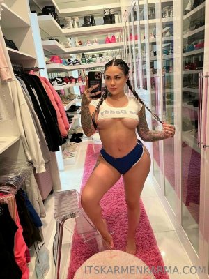 Karmen Karma Photo #109