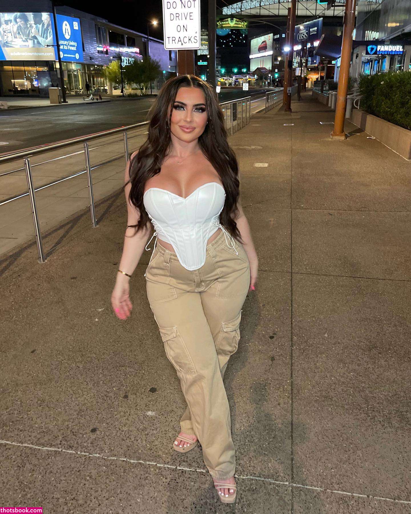 Alexislesleyy Photo #9