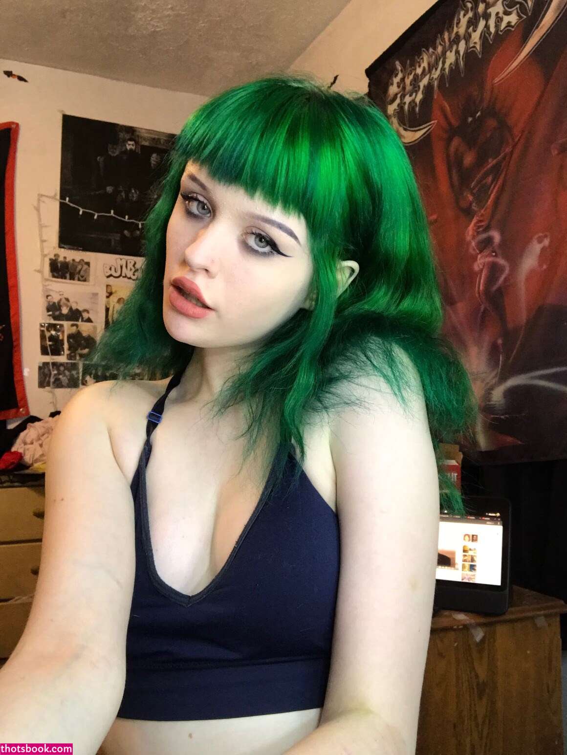 brattymaddie666 Photo #8