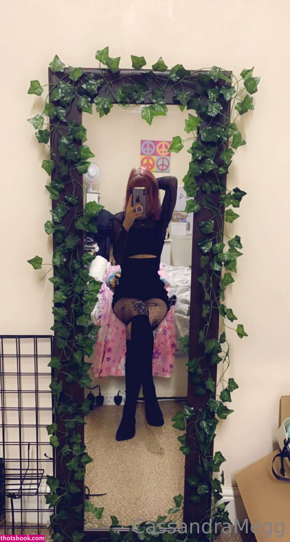 cassandrameg Photo #36