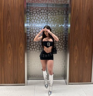 Denisse Cremieux Photo #7