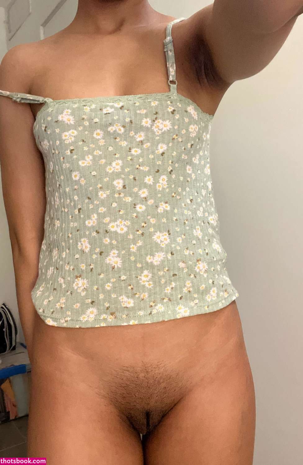 Ella Rhenea Photo #3