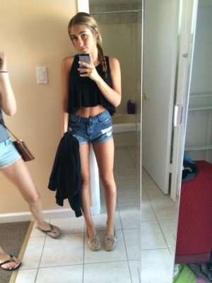 Olivia Lhopitault Photo #17