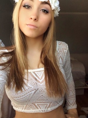 Olivia Lhopitault Photo #26