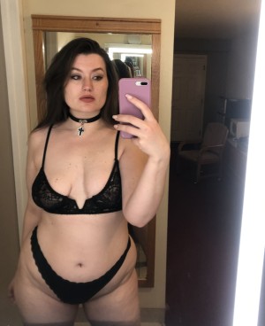 Tori Assins Photo #10