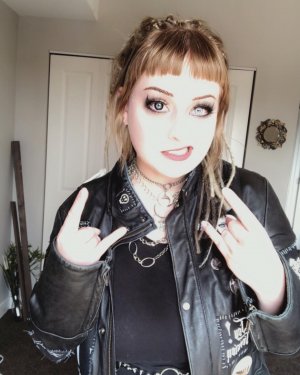 Mother Macabre Photo #8