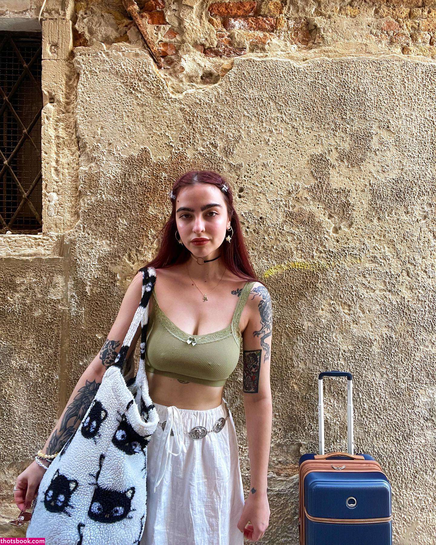 Artbitch666 Photo #7