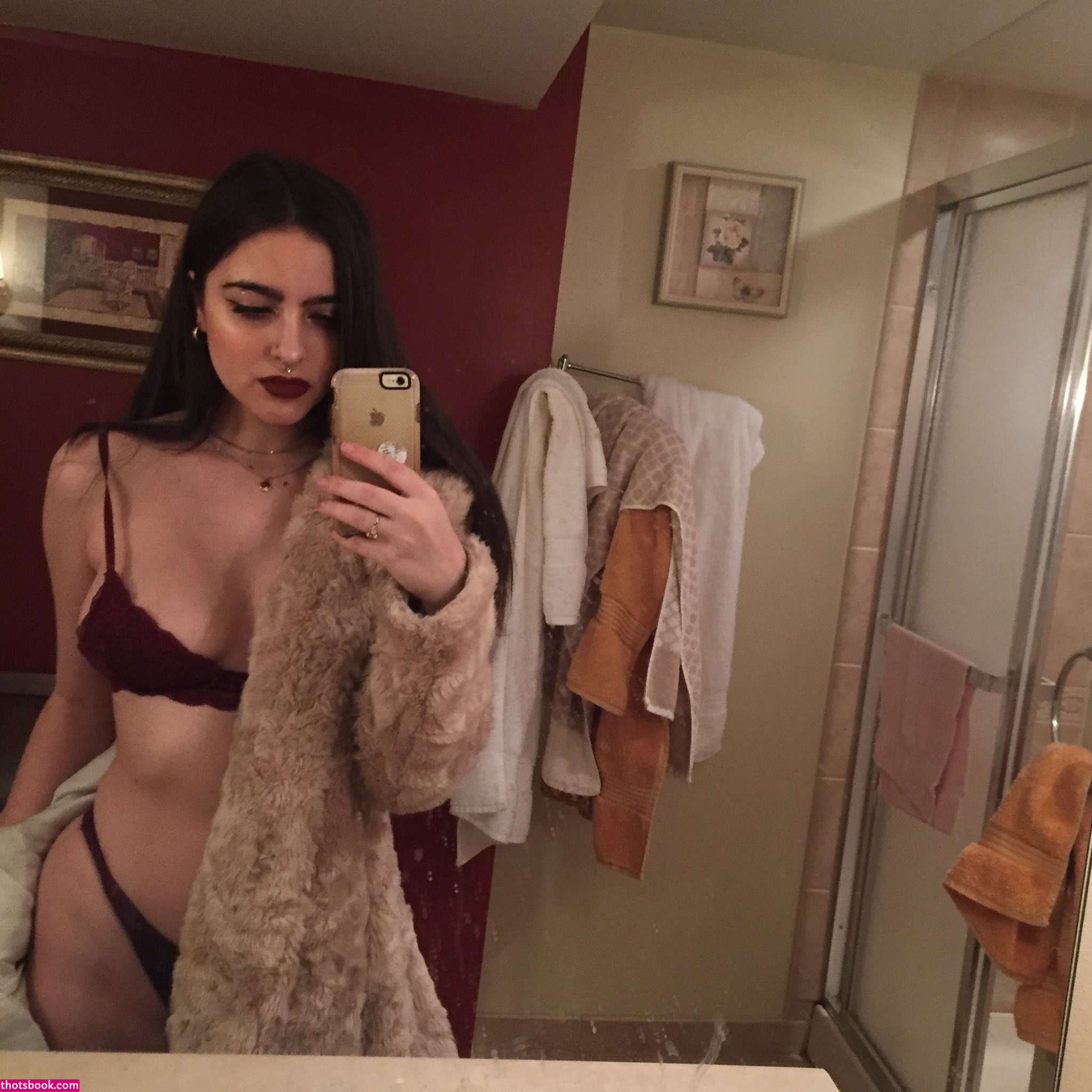 Artbitch666 Photo #35