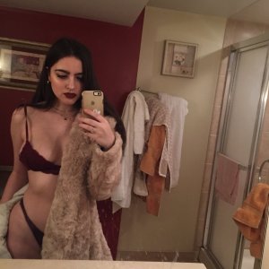 Artbitch666 Photo #35