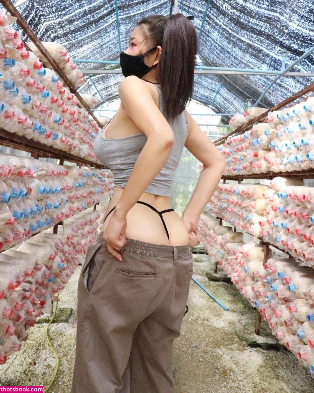 Niparat Konyai Photo #8