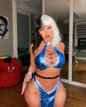 Woahhtee Tillyktv Photo #35