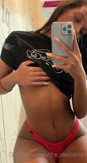 Alexis Kidd Photo #169