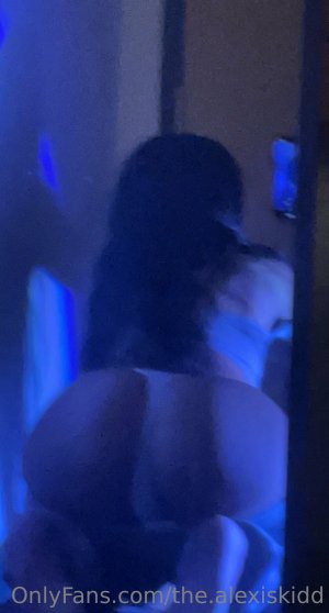 Alexis Kidd Photo #222