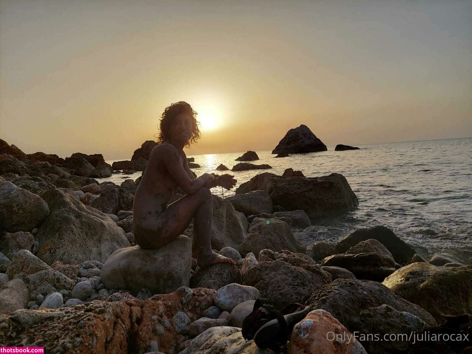 juliarocax Photo #86