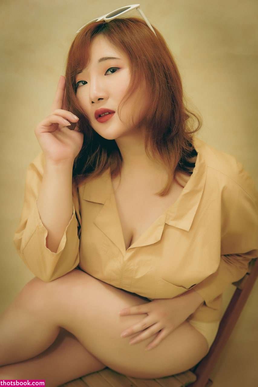 Indonesian Cosplayer Photo #60