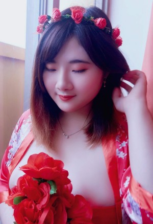 Indonesian Cosplayer Photo #102