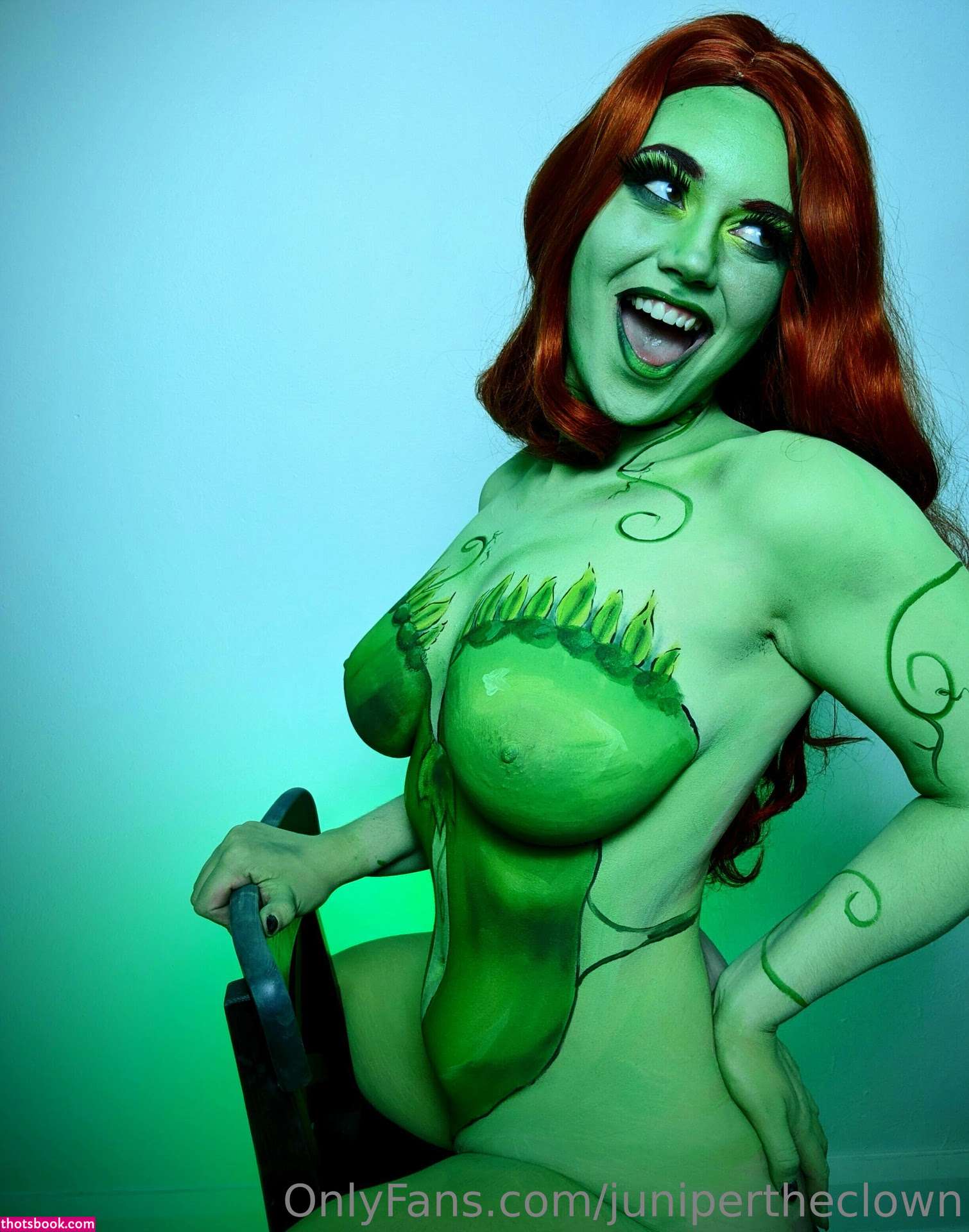 Gabby Carbon Photo #12