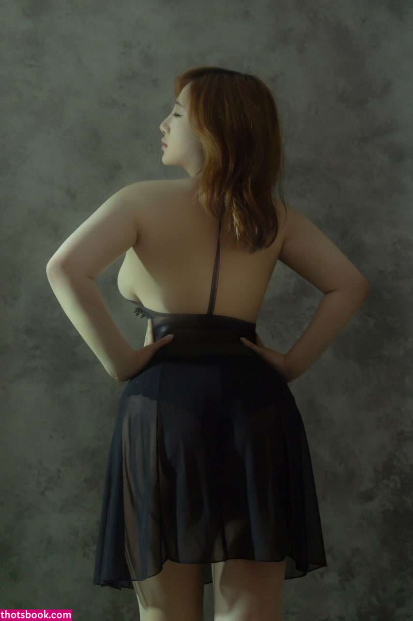 Indonesian Cosplayer Photo #143