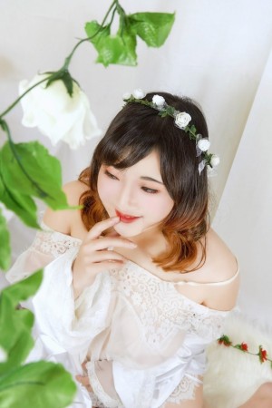 Indonesian Cosplayer Photo #240