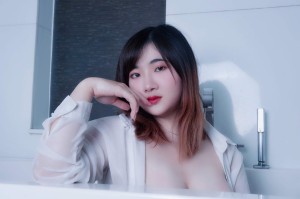 Indonesian Cosplayer Photo #293