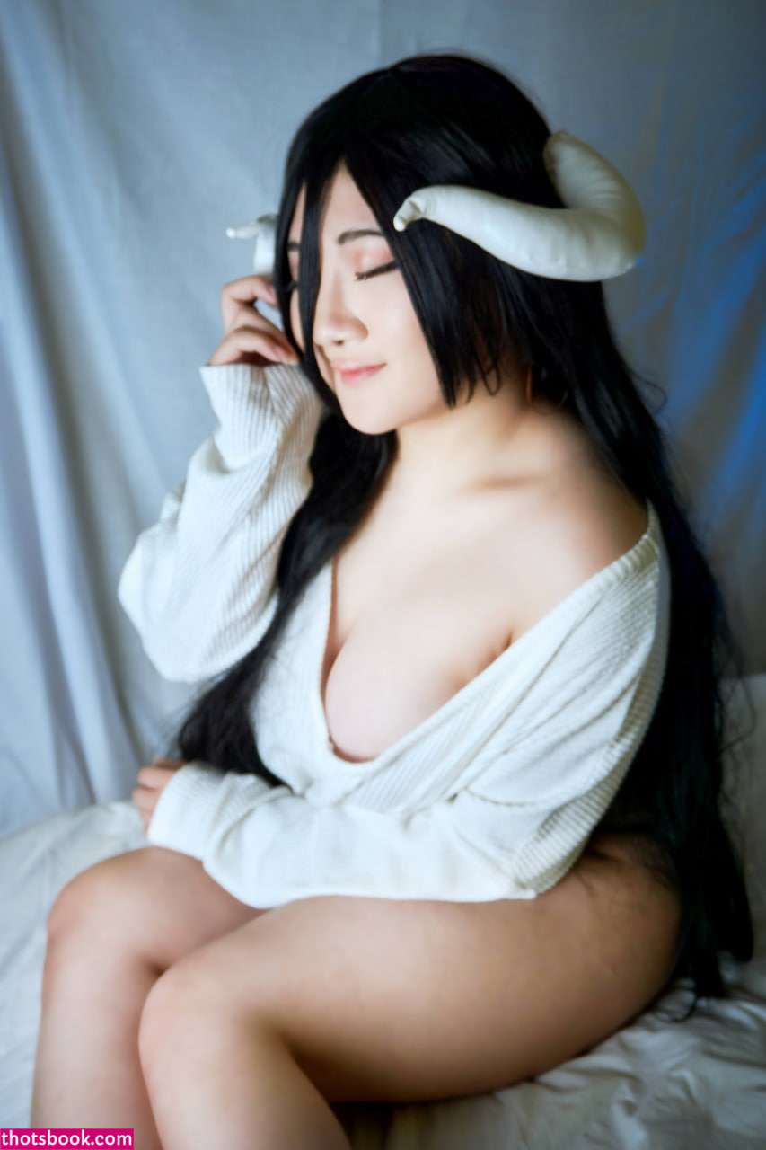 Indonesian Cosplayer Photo #319