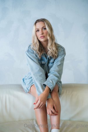 Isabellegrace Photo #28