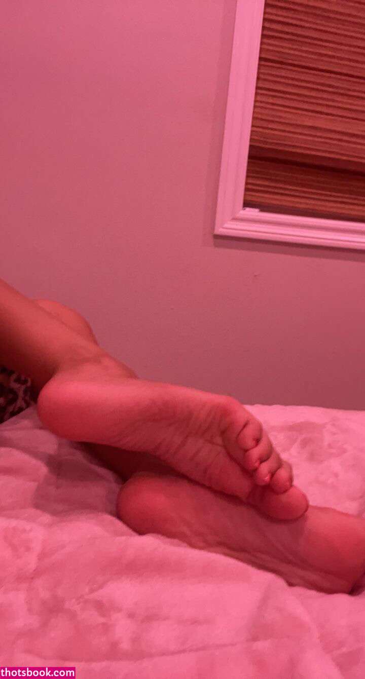 Kianaakers Photo #12