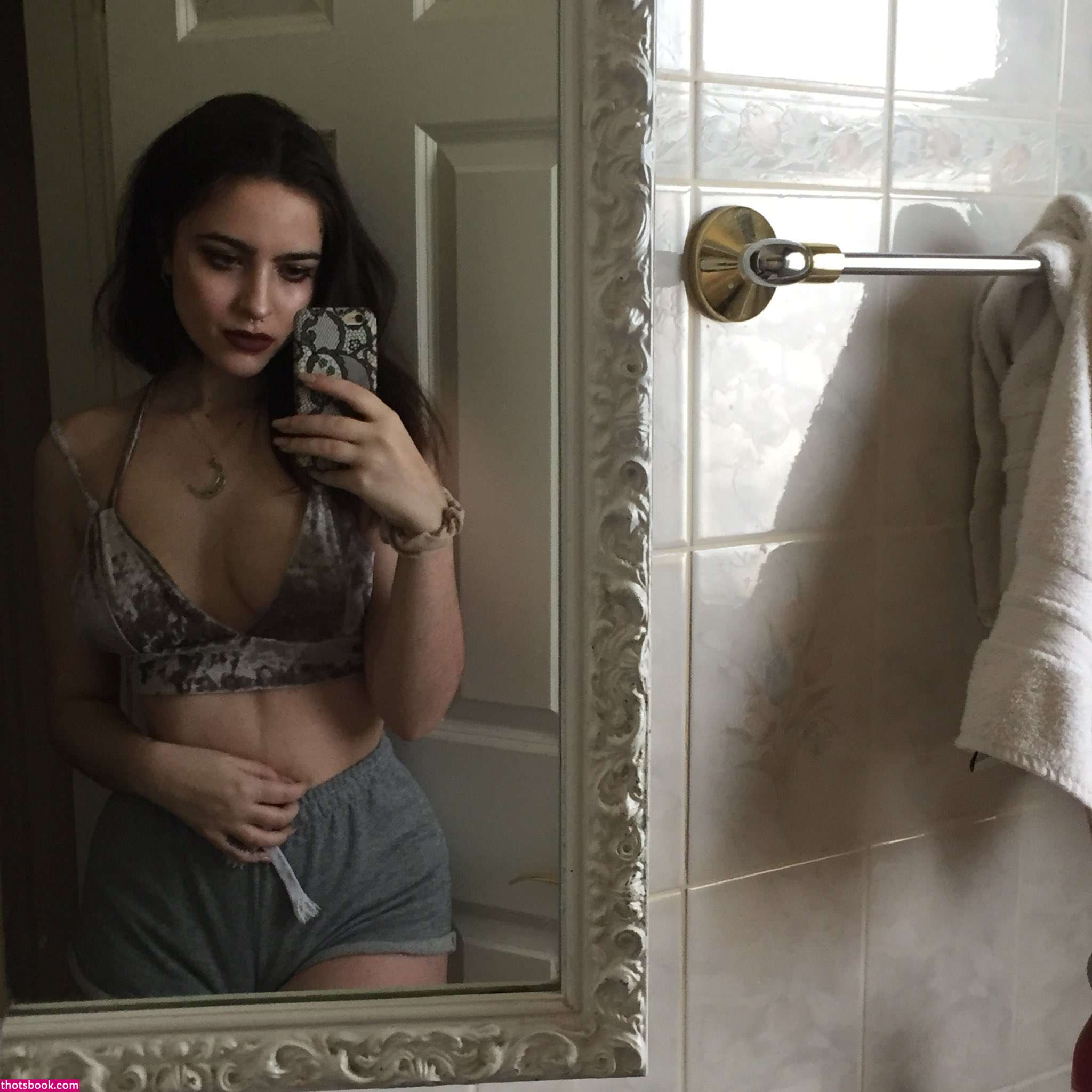 Artbitch666 Photo #67